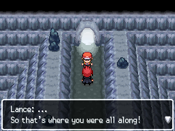 Conversación entre personajes dentro de una caverna de Pokémon Rose Gold NDS