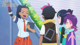 Raifort conversa con los jóvenes protagonistas durante el episodio